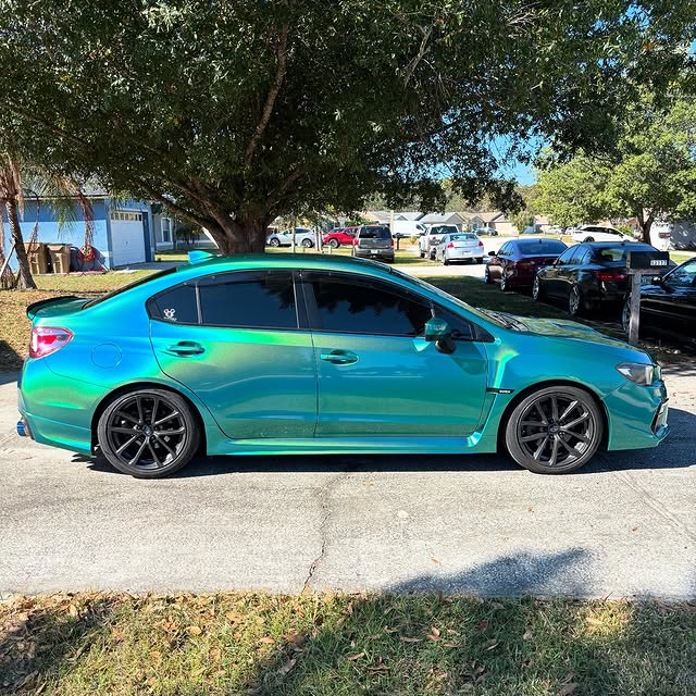 Quality Rainbow Holographic Green Car Vinyl Wrap For Sale |