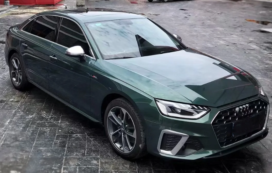 Gloss Metallic Gotland Green Car Vinyl Wrap