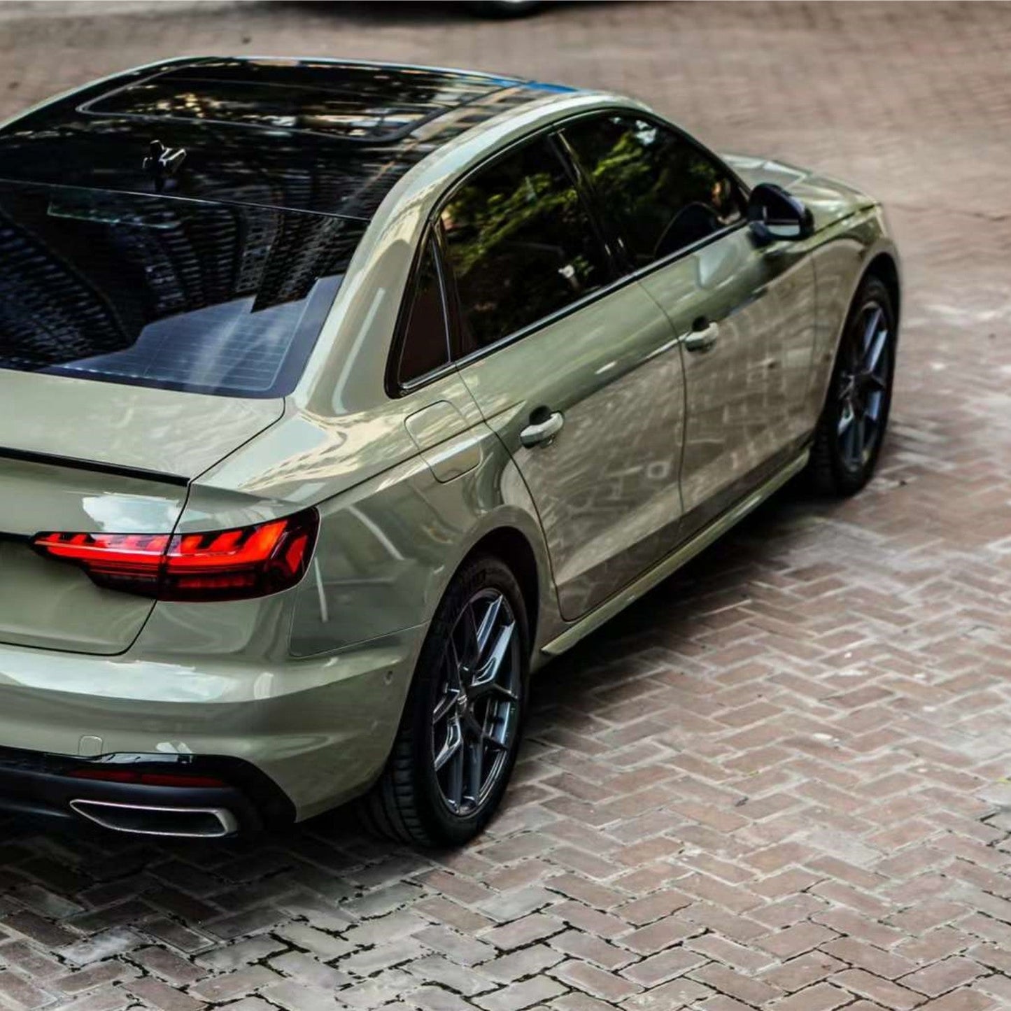 Super Gloss Deep Khaki Green Car Vinyl Wrap